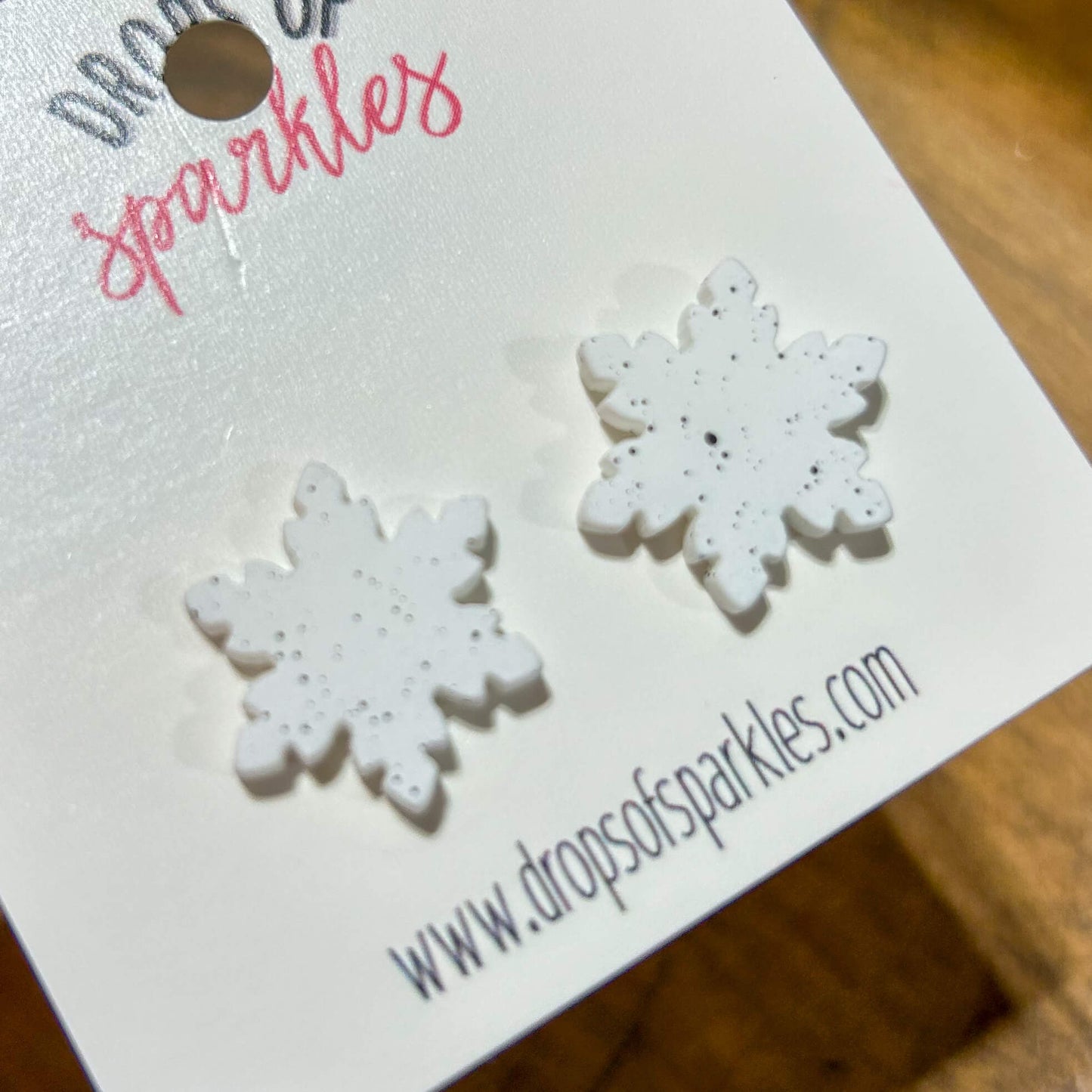 Snowflake stud earrings